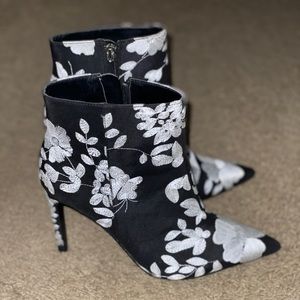 Zara ankle booties